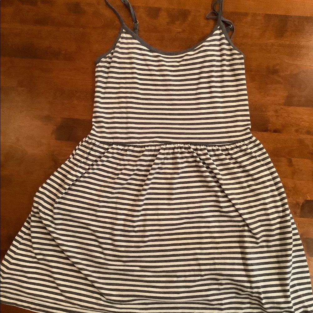 Gap cotton grey and white striped dress